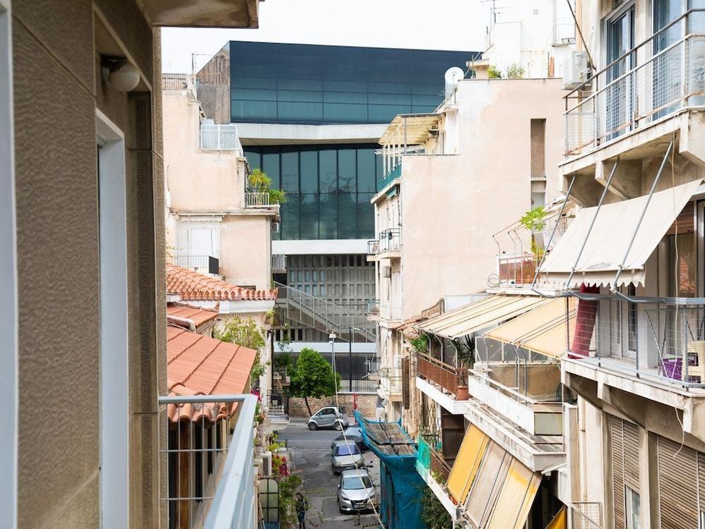 The Heart Of Koukaki, Next To Acropolis Museum Apartment เอเธนส์ ภายนอก รูปภาพ
